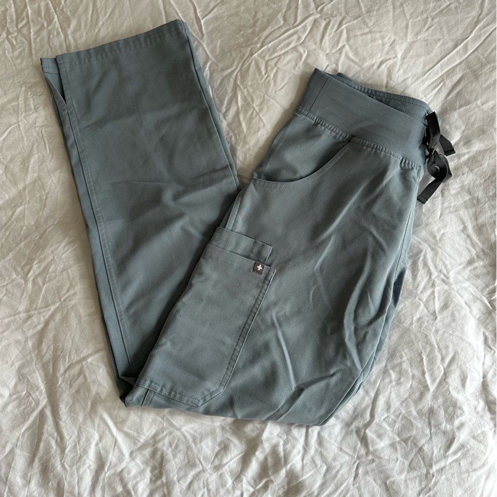 Dusty Blue Figs Kade cargo scrub pants